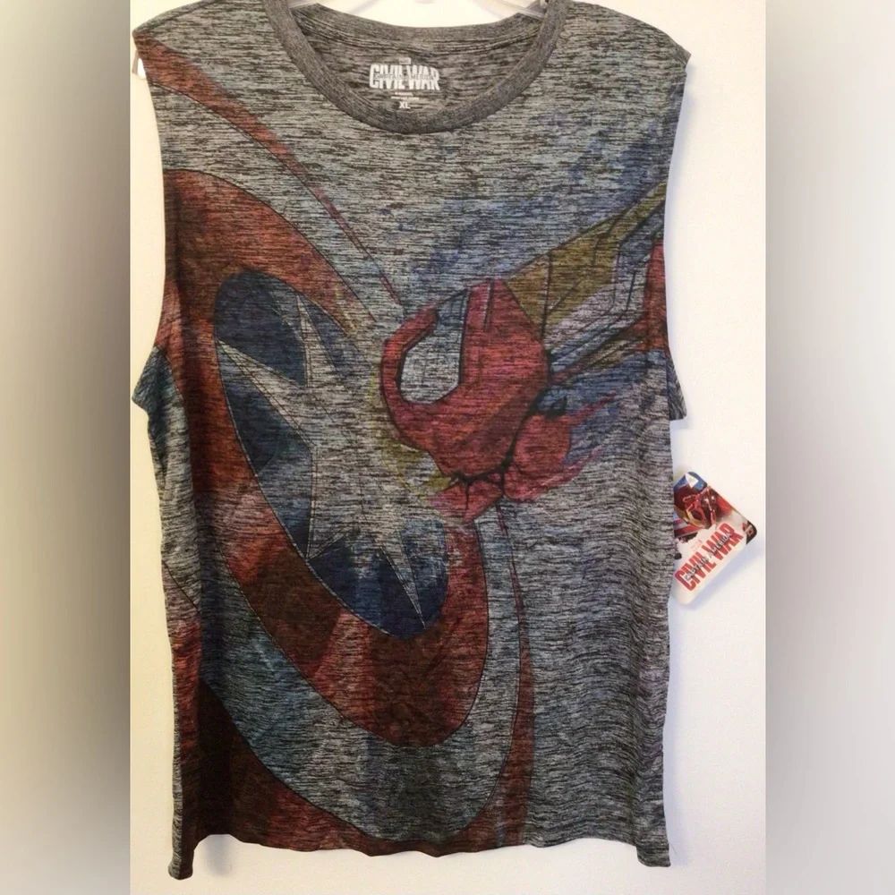 NWT Marvel Captain America Civil War Graphic Tank Top Size XL - Picture 1 of 3